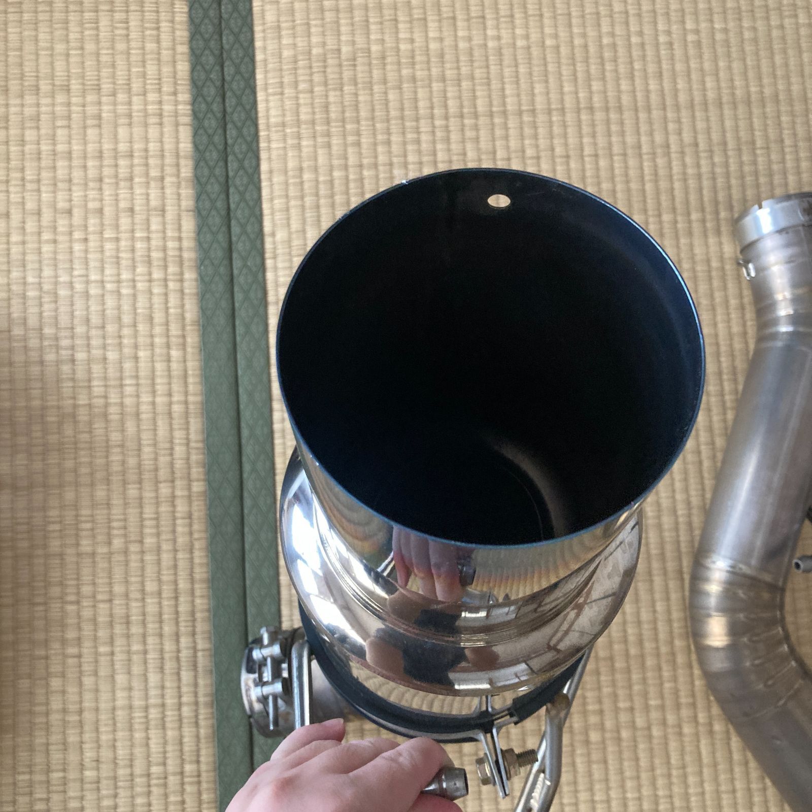 左シングル出し砲弾タイプ