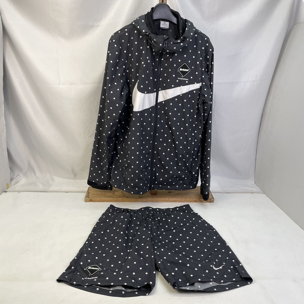 FCRB×NIKE BIG SWOOSH セットアップ　M FCRB×NIKE BIG SWOOSH セットアップ M 2XL 新品 NIKE ナイキ