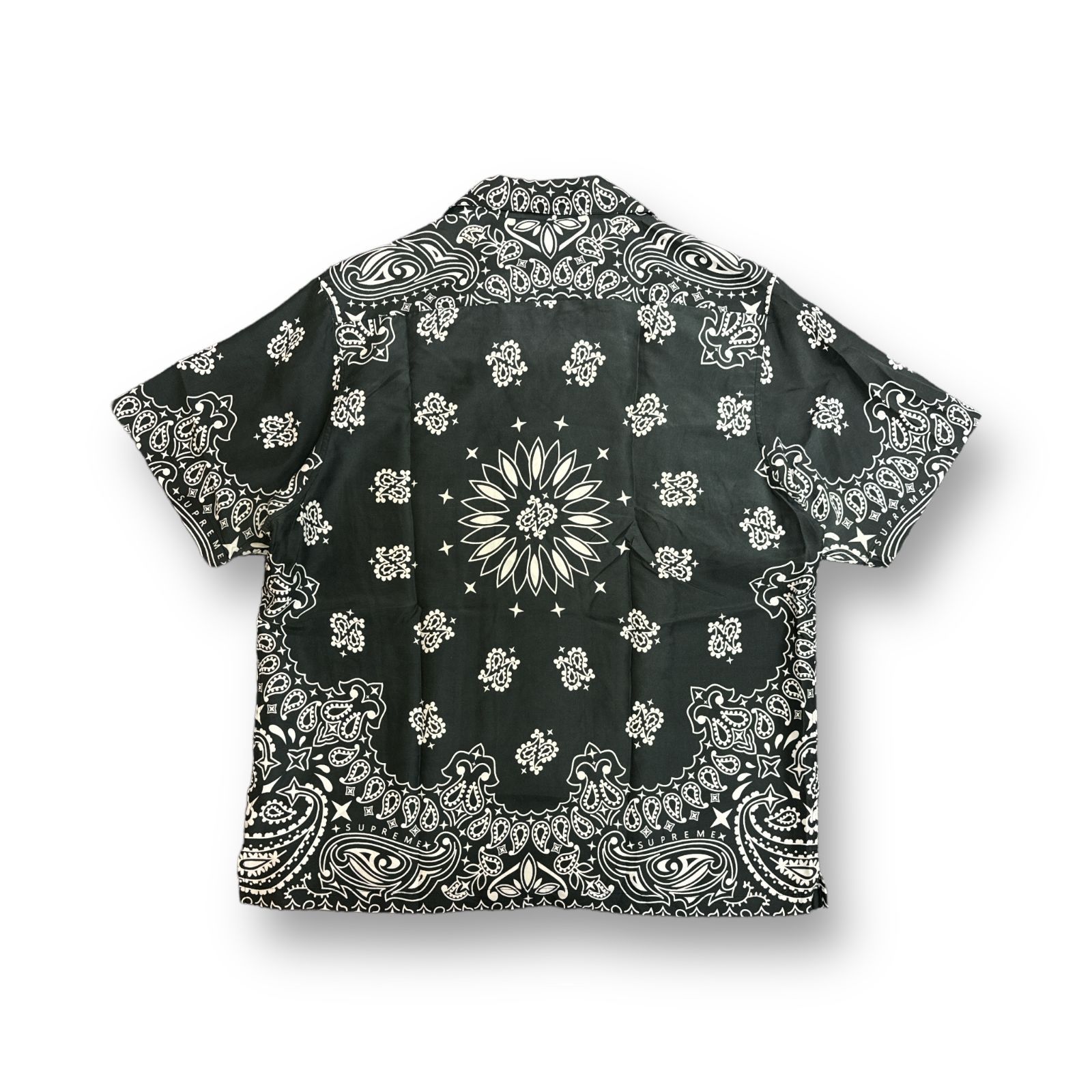 国内正規 Supreme 21SS Bandana Silk S/S Shirt バンダナ シルク ショートスリーブ シャツ シュプリーム ブラック L  67564A3 - メルカリ