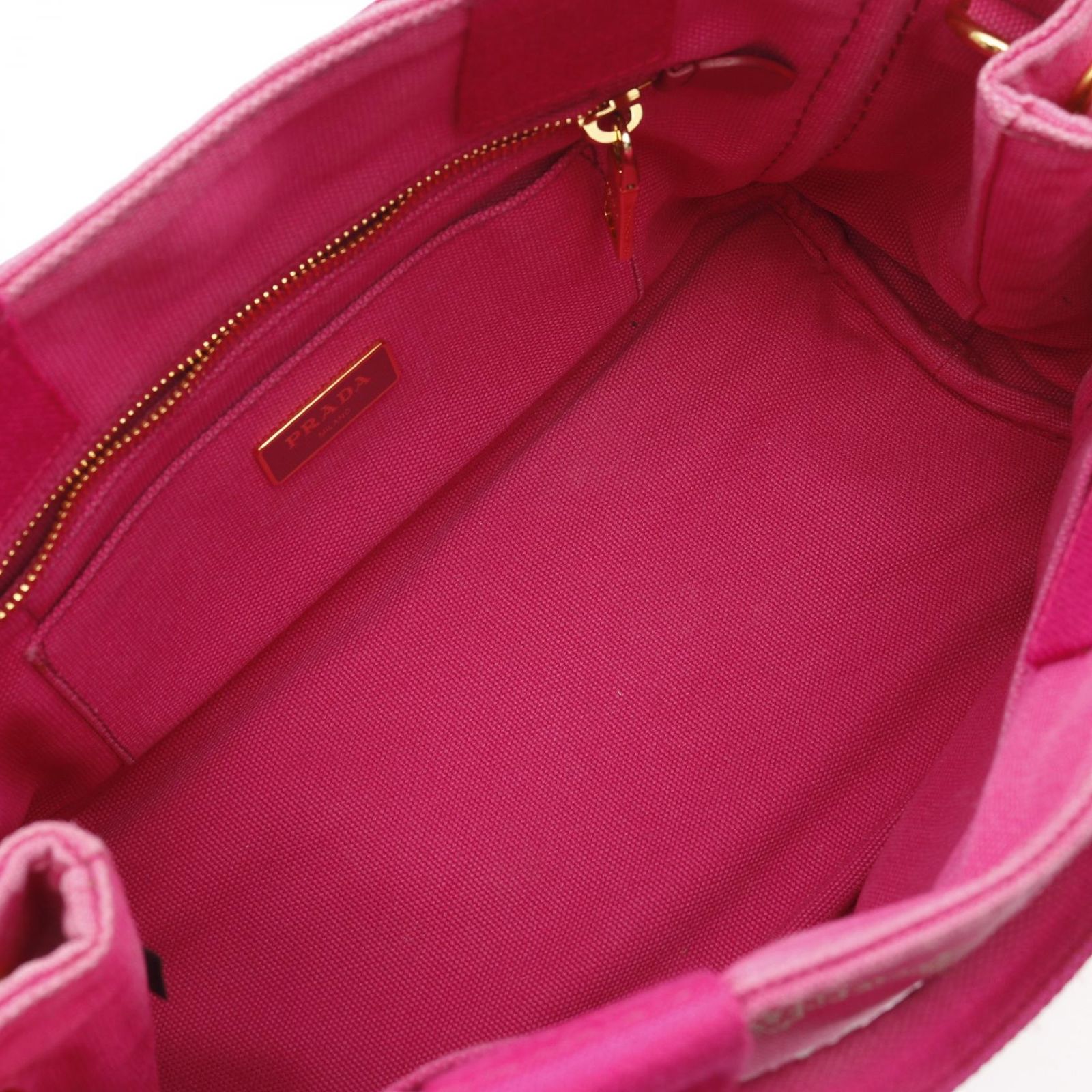 プラダ PRADA