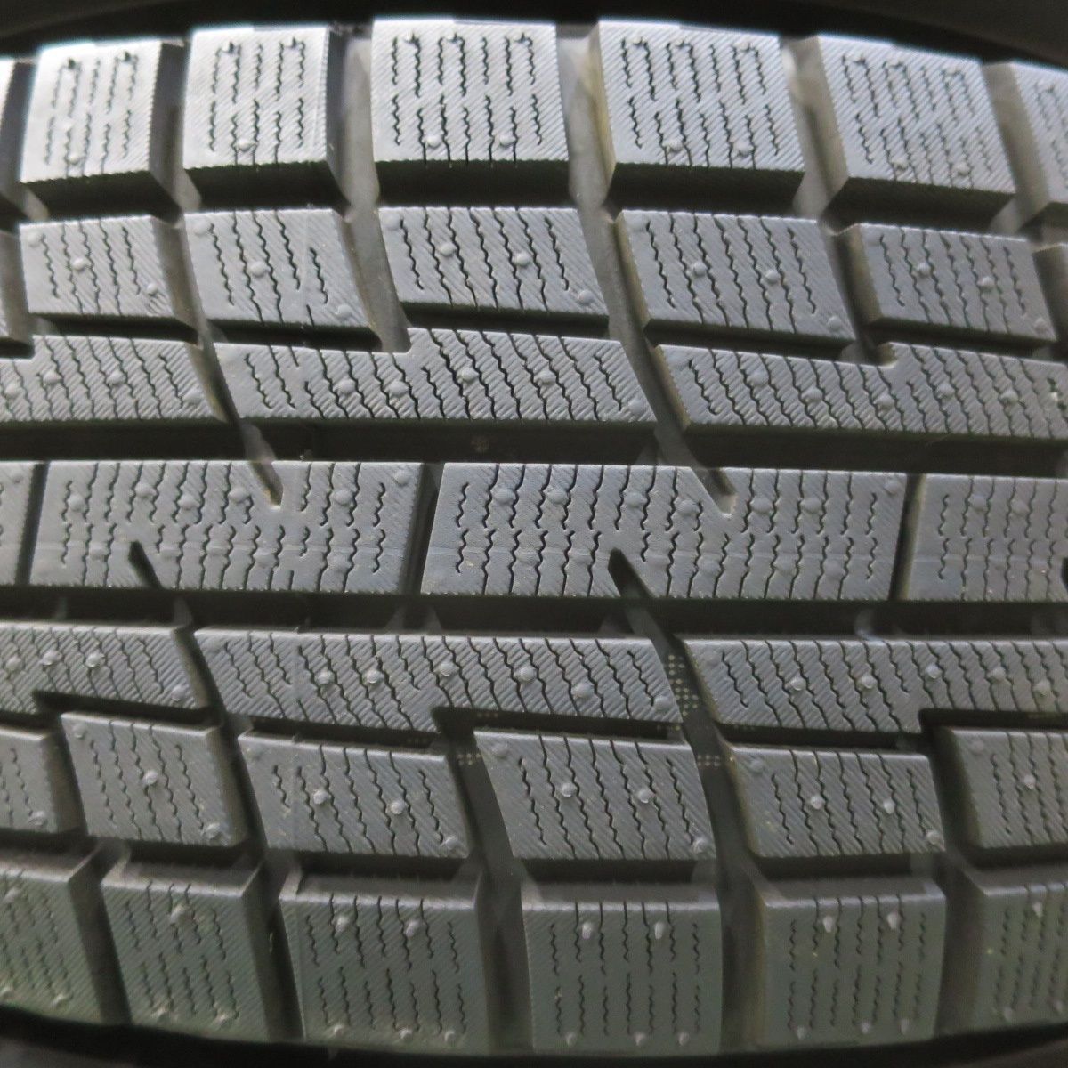 シュナイダー 14インチ