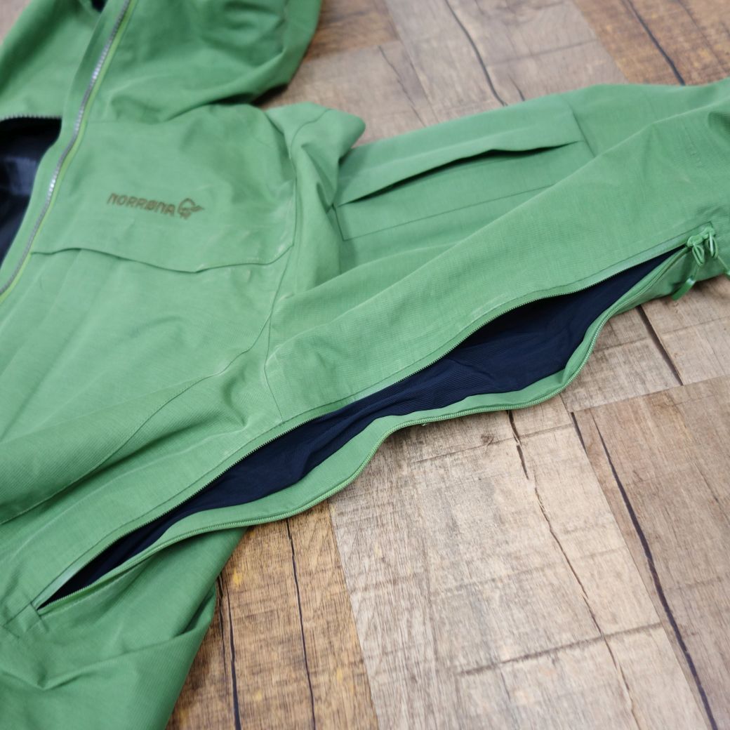 美品 ノローナ NORRONA roldal GORE TEX ロールダル スキー