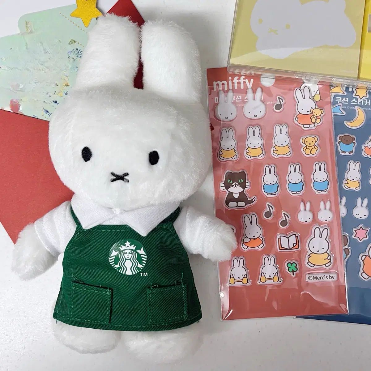 シンガポール Starbucks(スターバックス) 限定 ミッフィー 人形