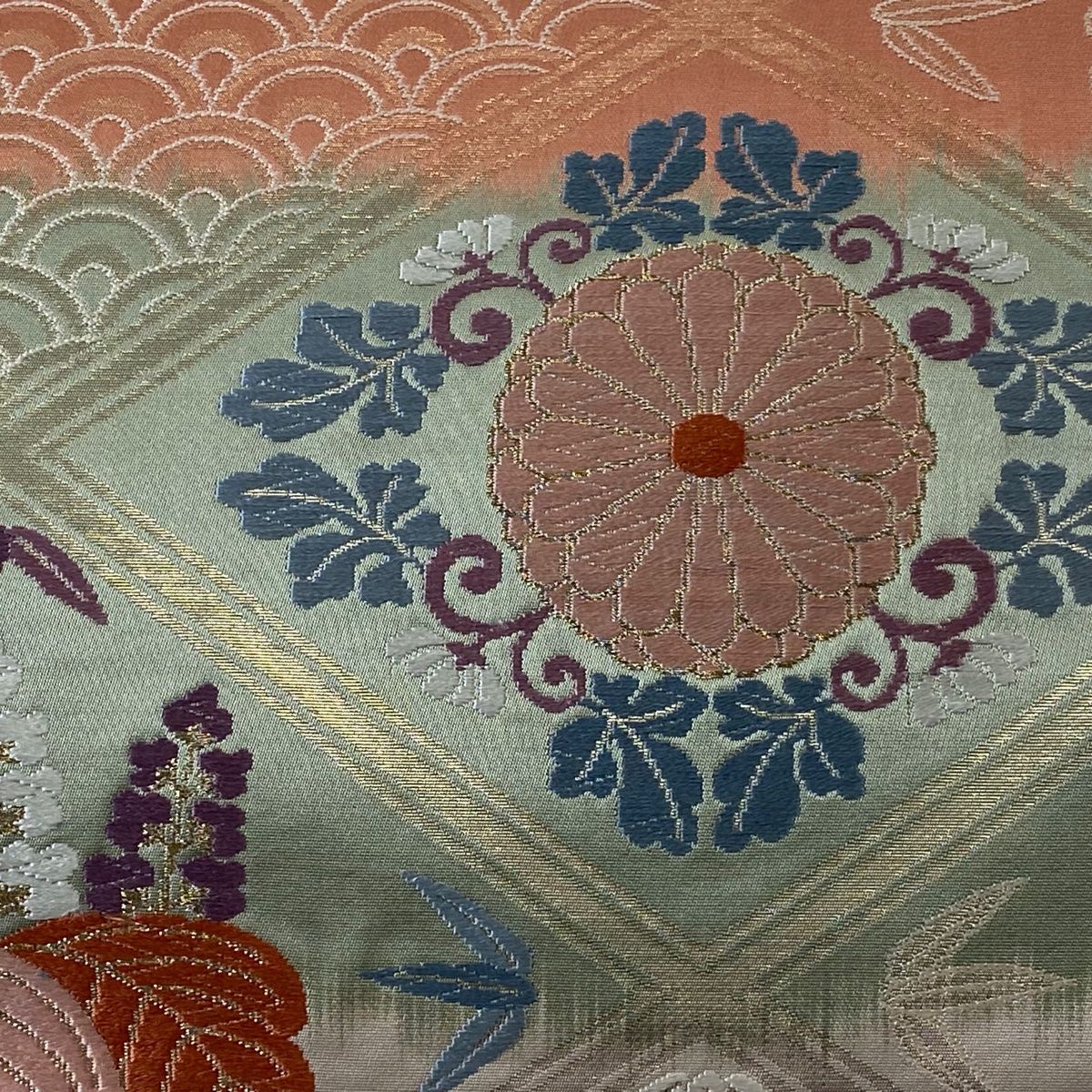dorin☆★袋帯★ピンクと銀糸★上品 袋帯 秀品 桐 菊 箔 金糸 サーモンピンク 六通 正絹 【中古