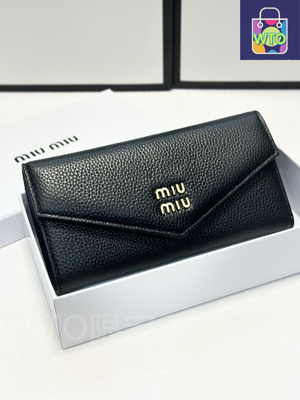 今日 miumiu ミュミュ 送料無料 な価格で在庫あり
