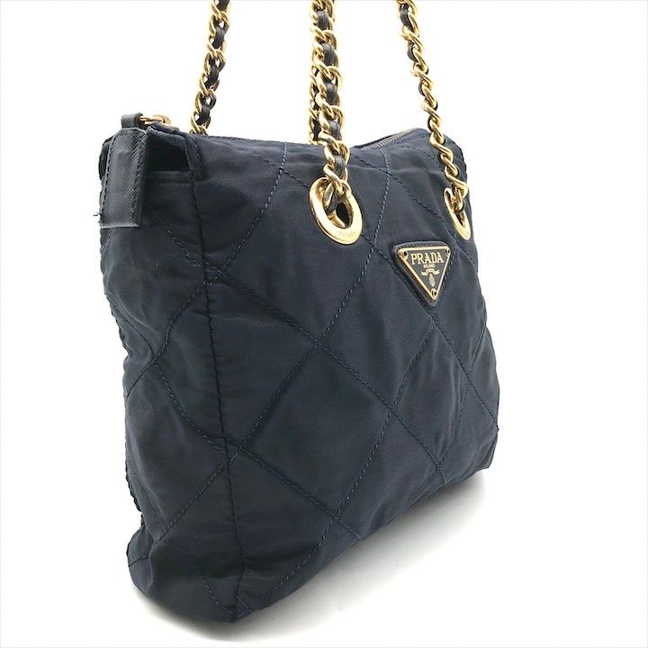 良品 PRADA プラダ 三角ロゴ プレート キルティング ナイロン