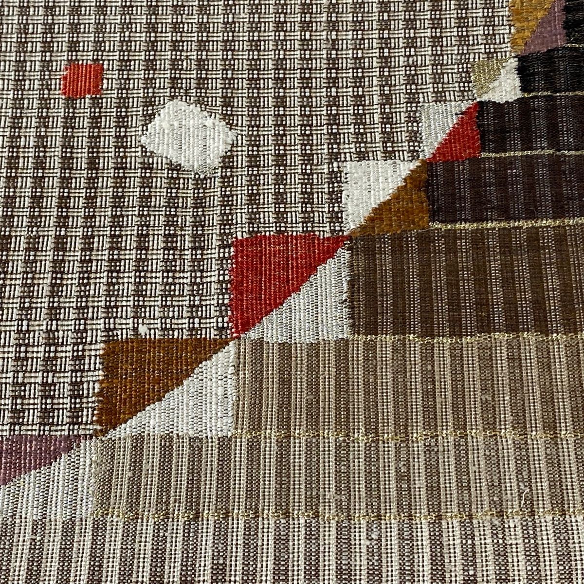 半幅帯 美品 名品 縞 幾何学 山吹茶色 正絹 中古 名古屋帯 美品 逸品 証紙 魅都利紬 縞 幾何学 金糸 茶色 正絹
