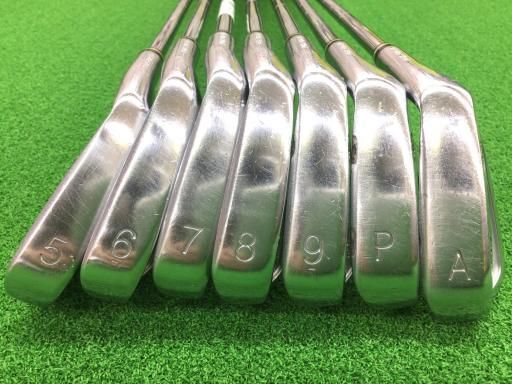 新品グリップ ASTRO TOUR V-501 7番単品アイアン モーダス S 新品グリップ ASTRO TOUR V-501 7番単品アイアン モーダス S