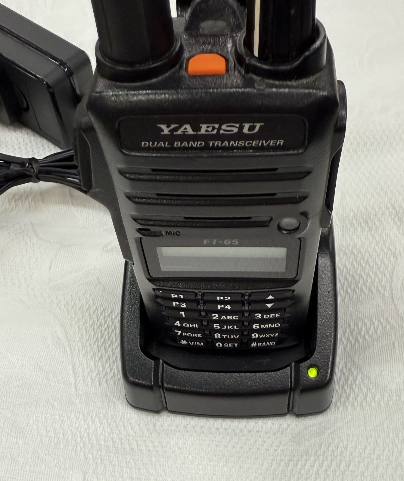 FT-65 ヤエス(八重洲無線)144/430MHz帯 FM デュアルバンドハンディ