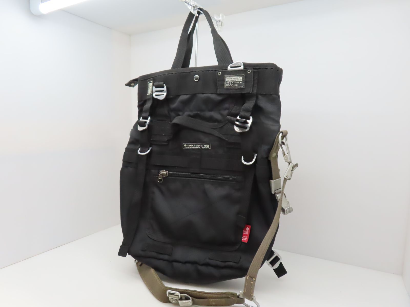 [入手困難 、美品]TOUGH JEANSミリタリーショルダーバッグ レア】美品 TOUGH JEANSMITH ショルダーバッグ グレー - メルカリ