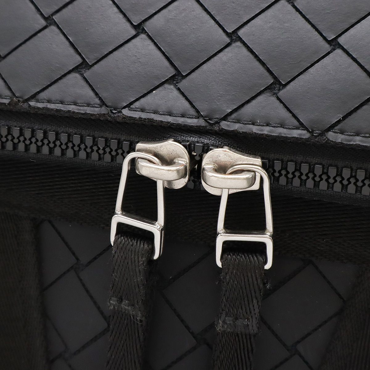 BOTTEGA VENETA ボッテガヴェネタ ボッテガベネタ イントレチャート 