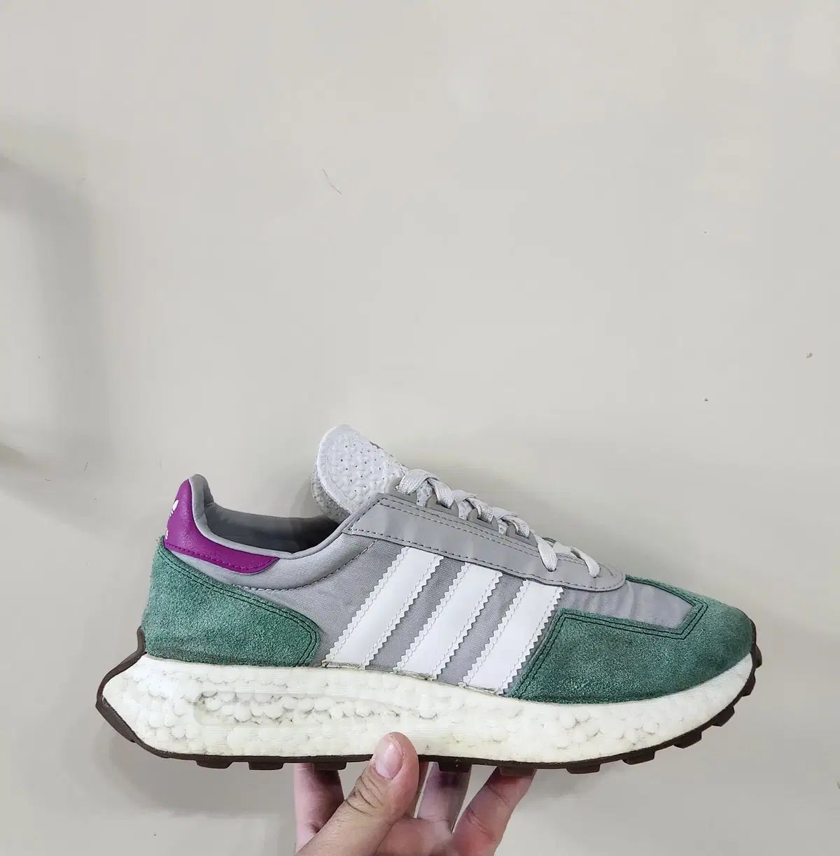 【雷市場（ポンジャン）商品韓国直送】270 adidas(アディダス) オリジナル レトロピー E5 ブースター グレーグリーンパープル 超軽量