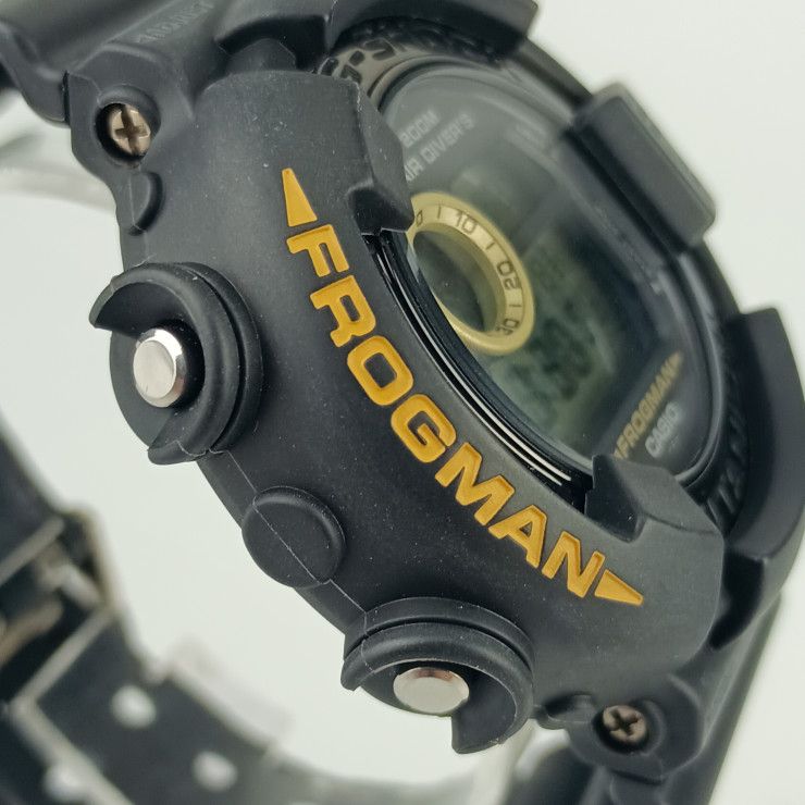 ★カシオ★Gショック　メンインブラック2　DW-8200BM-1T★USED