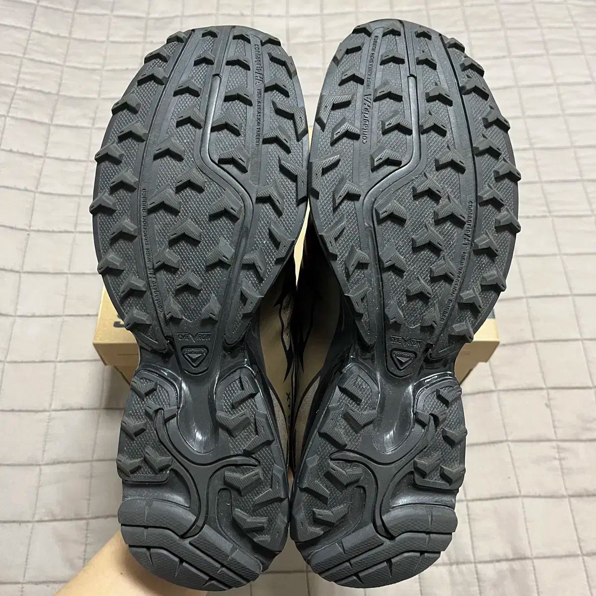 靴