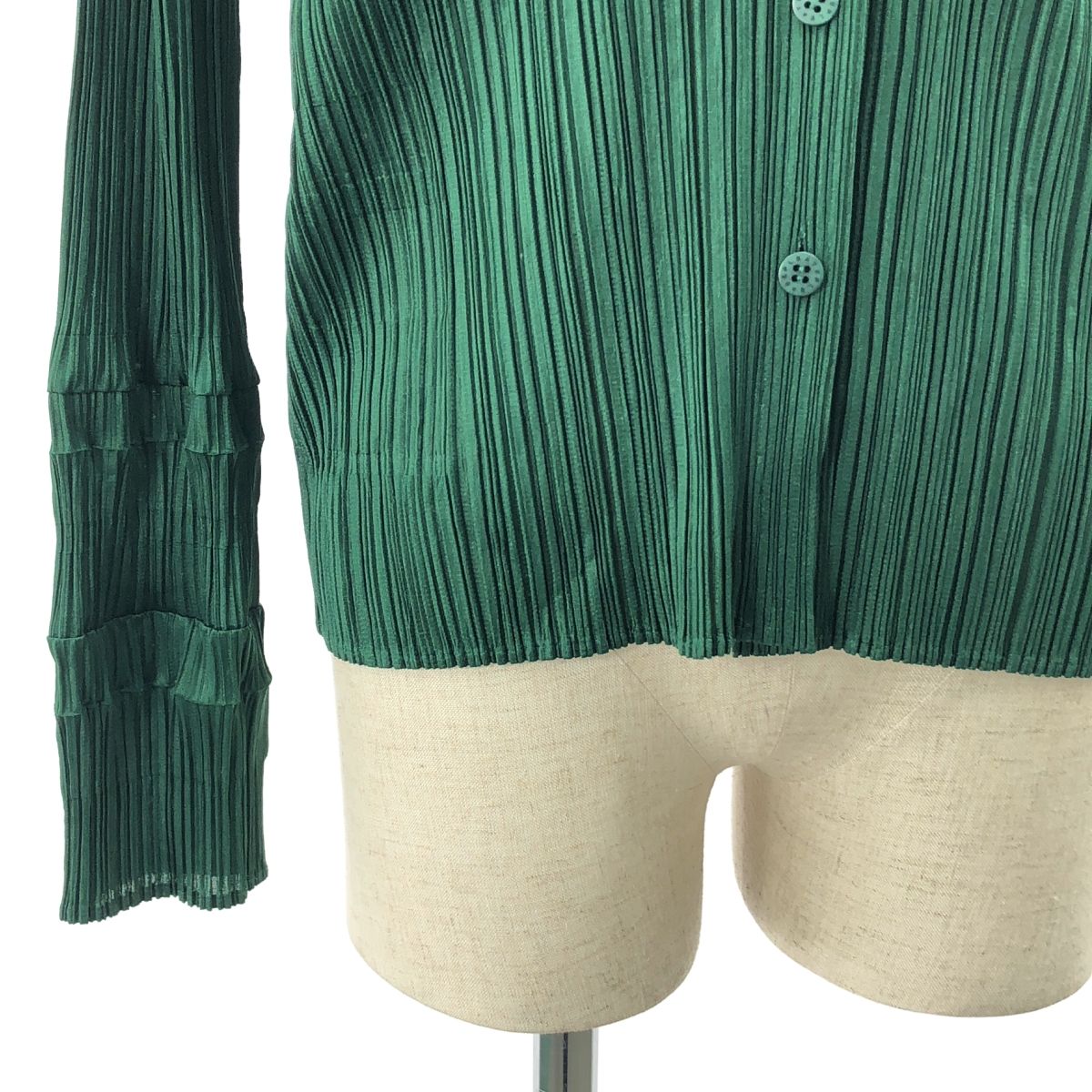 プリーツプリーズ　SOIL&LEAF トップス　グリーン PLEATS PLEASE ISSEY MIYAKE / プリーツプリーズイッセイミヤケ