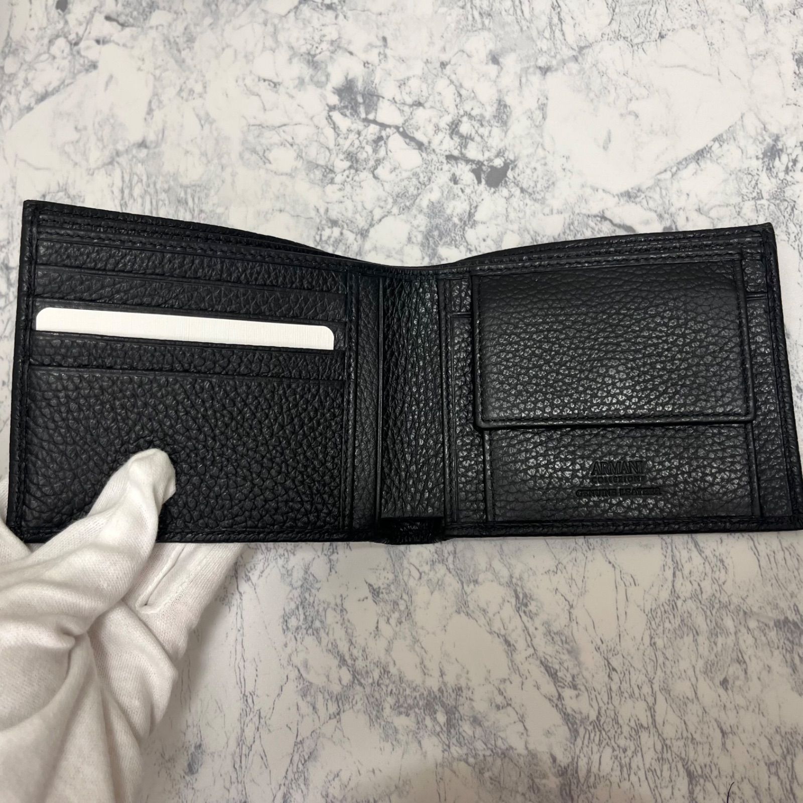 期間限定のお買い得商品 新品・未使用】ARMANI COLLEZIONI 折りたたみ財布 アルマーニ 小物