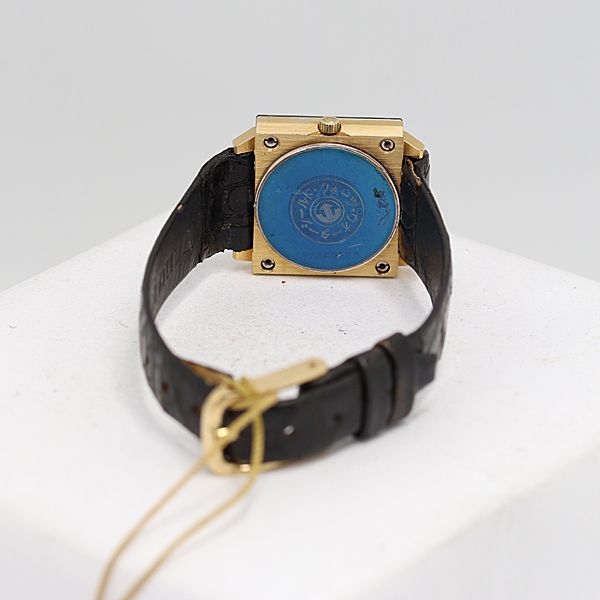 デッドストック級 ラドー フローレンス 黒文字盤 QZ レディース腕時計