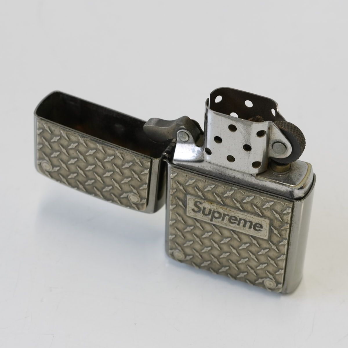 Supreme 19SS Diamond Plate Zippo USED美品 シュプリーム