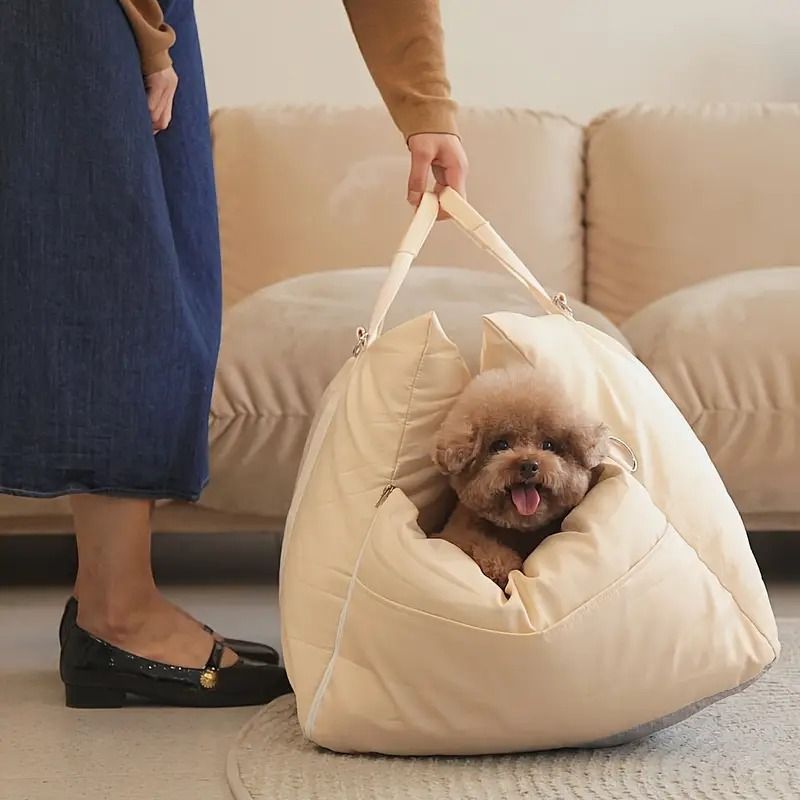 ペットカーシート ドライブボックス ペット用バッグ ペットキャリーバッグ 顔が出る ペット 犬 猫 バッグ 折りたたみ お出かけ 子犬 抱っこ紐 飛び出し防止 小型犬 顔出しレディース 大きめドライブベッド