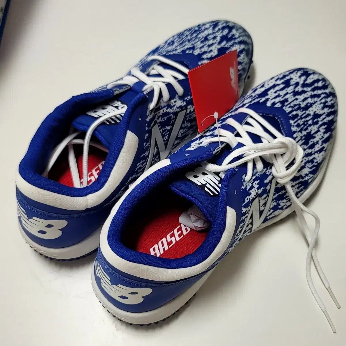 石井琢朗　実使用　広島カープ　スパイク 石井琢朗 実使用 広島カープ スパイク 石井琢朗 実使用 広島