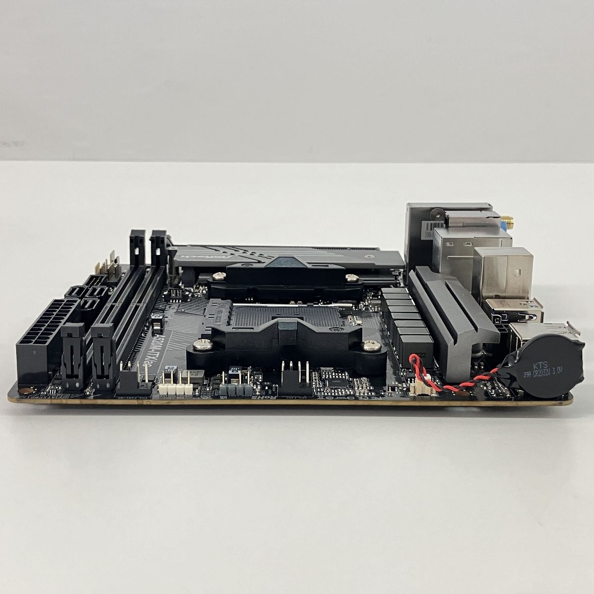 ASRock A520M-ITX/ac AMD Socket AM4対応 MicroATX マザーボード パソコン PC 中古 美品 Z9419785  - メルカリ