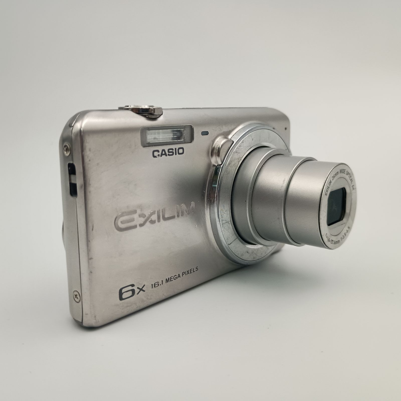 CASIO EXILIM EX-ZS25 デジタルカメラ　コンデジ　シルバー Amazon | CASIO デジタルカメラ EXILIM 1610万画素 6倍 シルバー