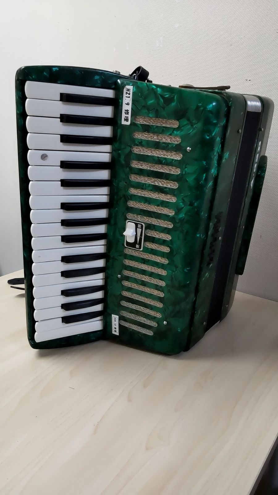 現地引取のみ・試し弾き可能！】ヤマハ アコーディオン - メルカリ