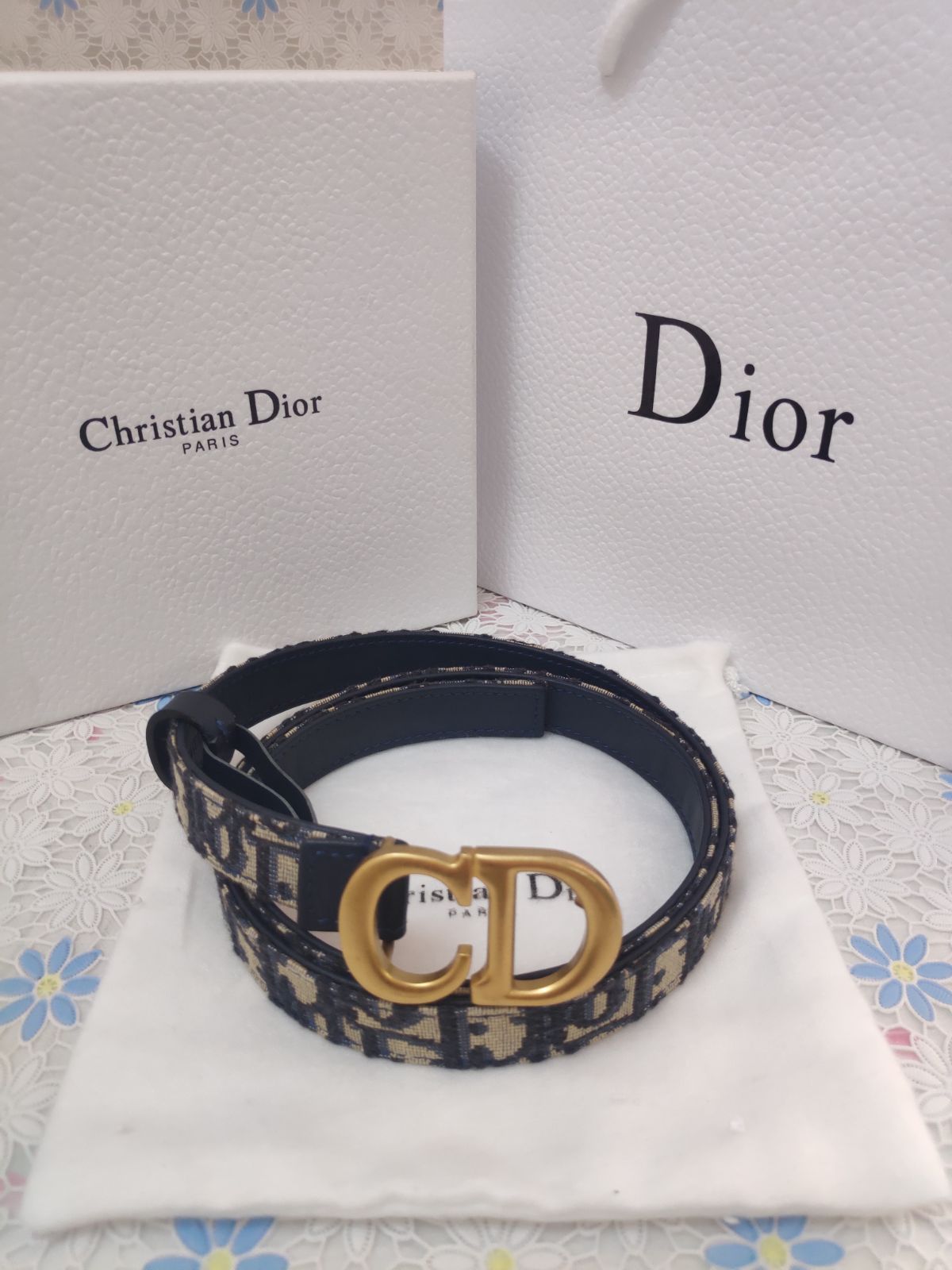 CDロゴ サドルベルト