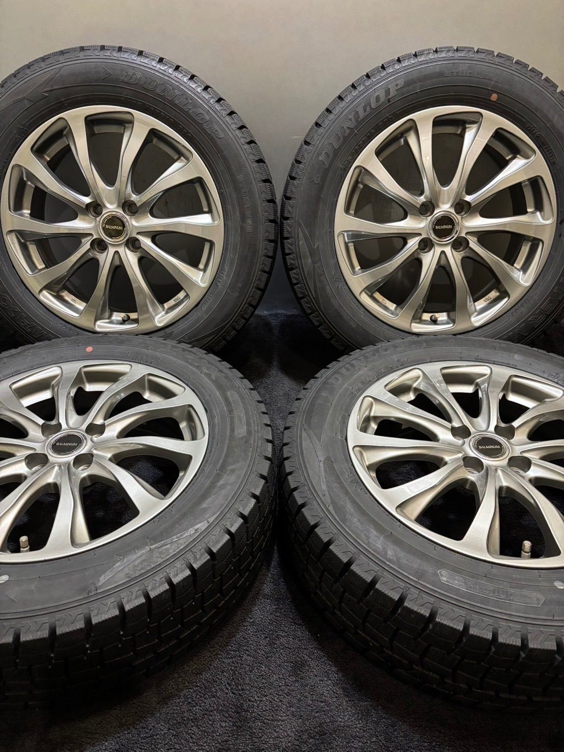 195/65R16 DUNLOP/WINTER MAXX WM02 19年製 BALMINUM 16インチ 6J +40 100 4H スタッドレス 4本 ライズ ロッキー (南4-H994)