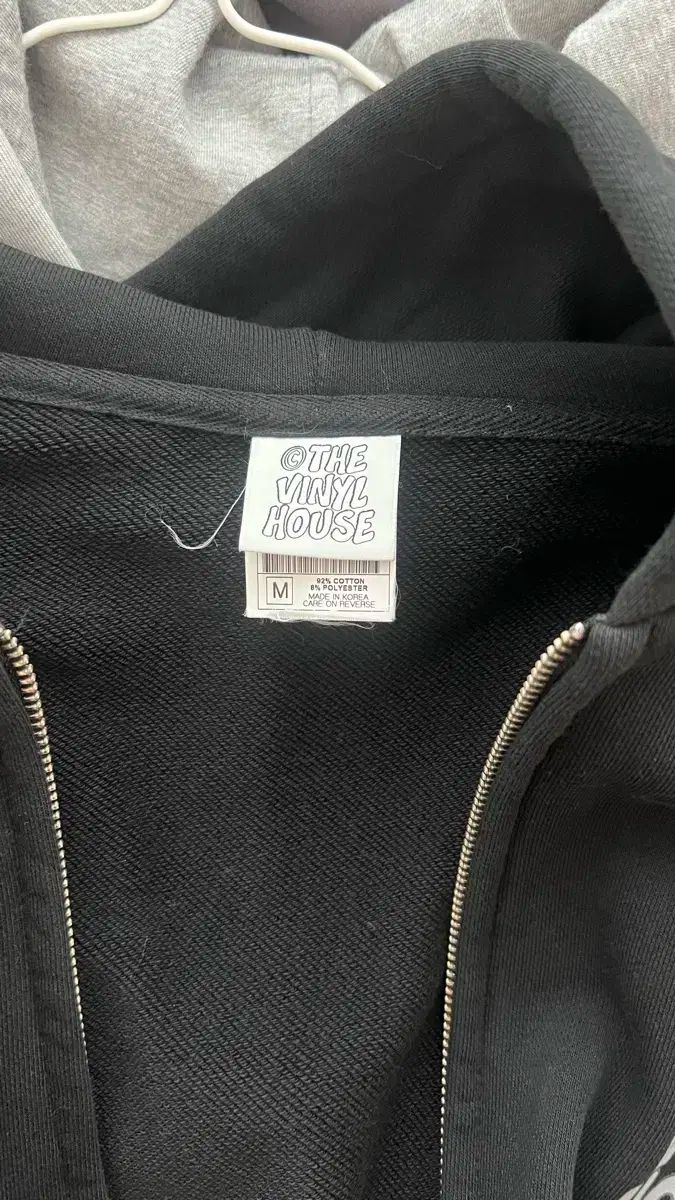 ビニールハウス ジップアップパーカー