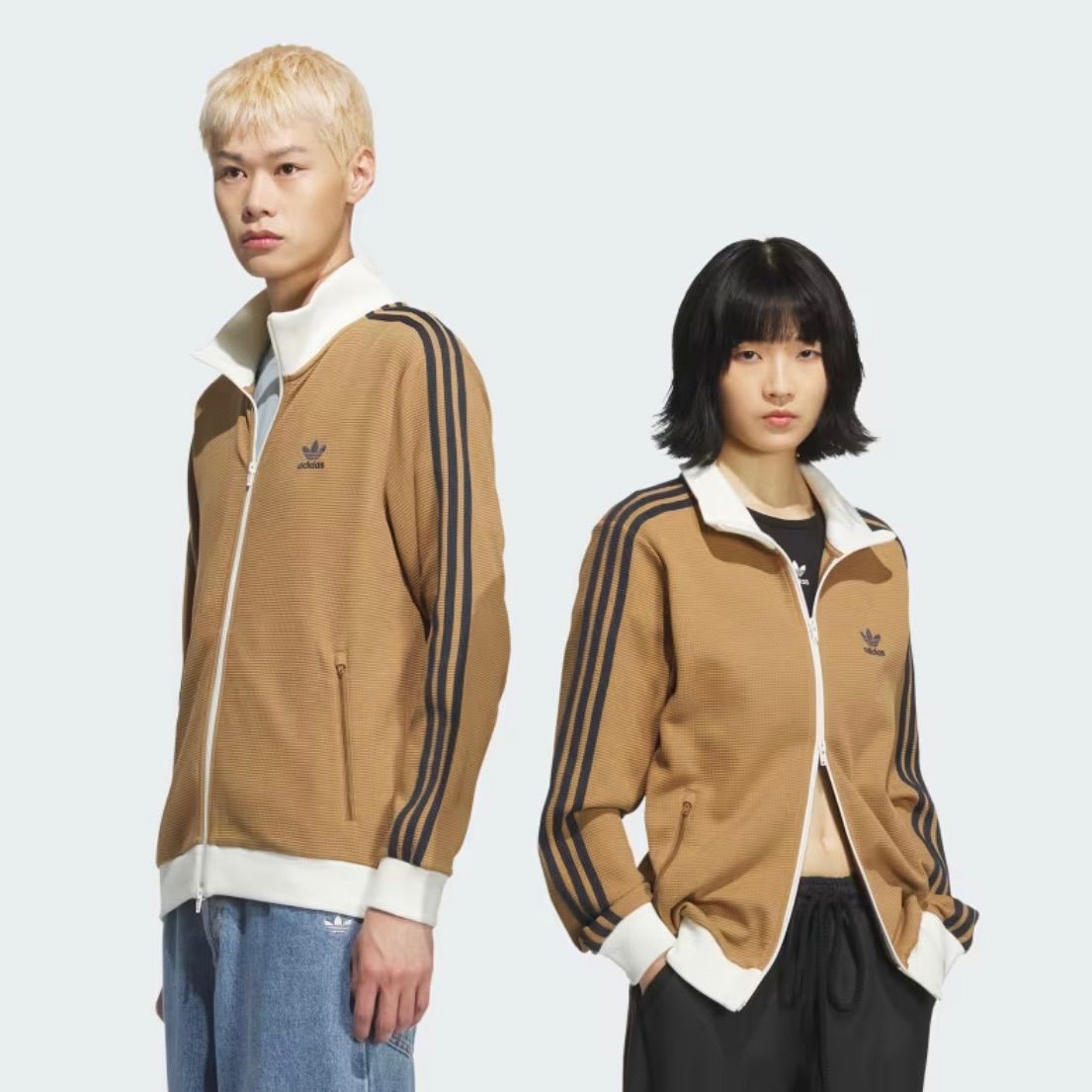日本未発売カラーXS⭐️新品 adidas アディカラー 刺繍トレ