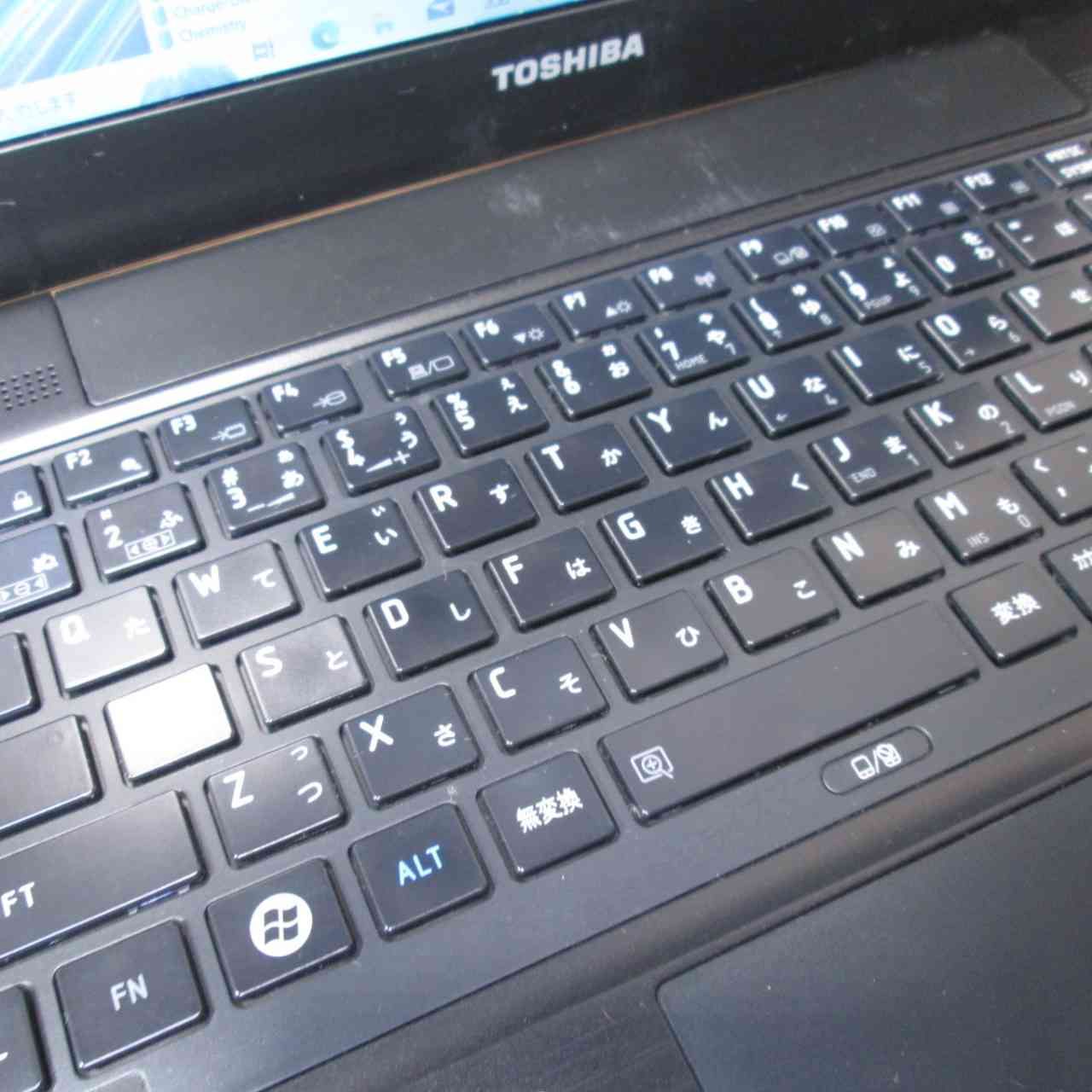 東芝 dynabook R731｜i3｜SSD搭載｜ 東芝 Dynabook R731/E26ER ☆Core-i3 -