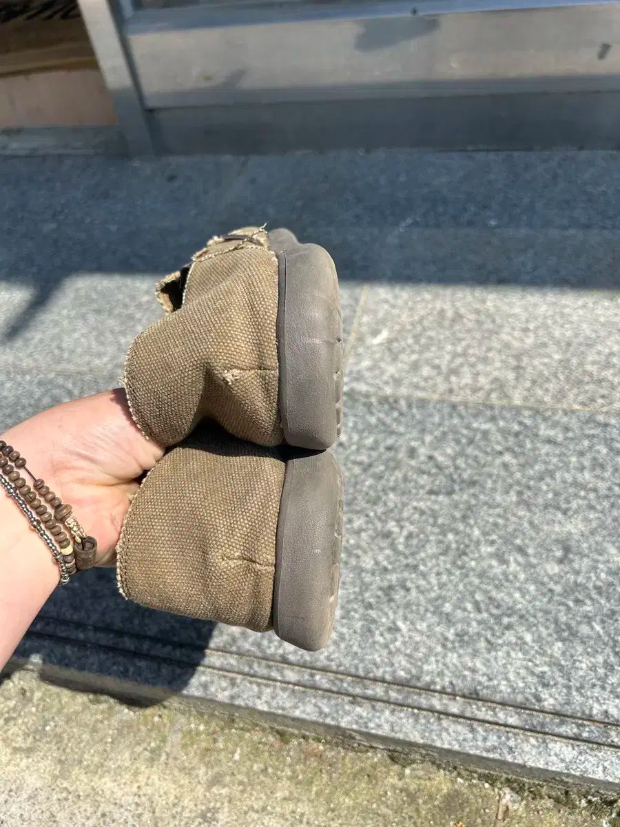 スリッポン