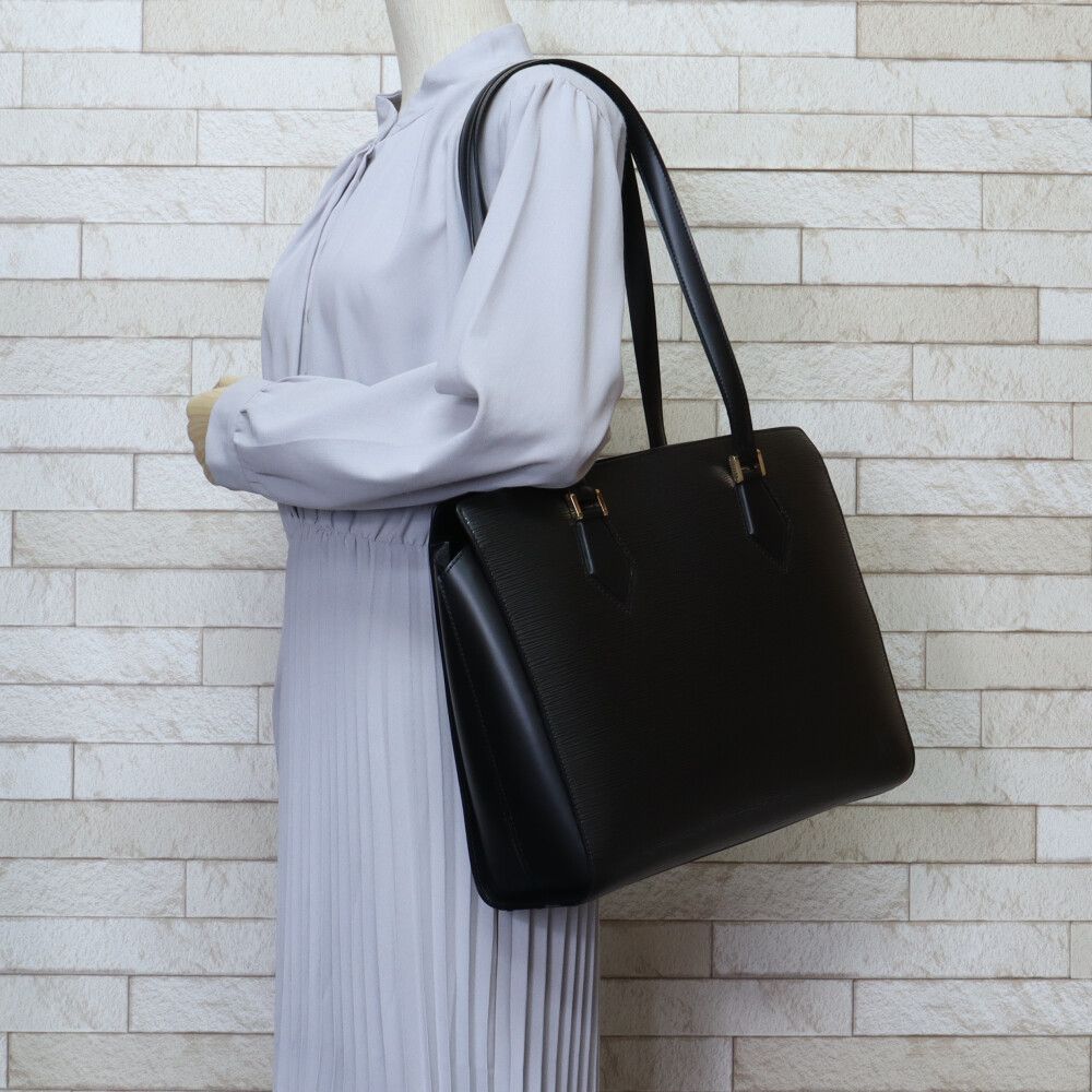 Louis Vuitton エピレザー トートバッグ 黒