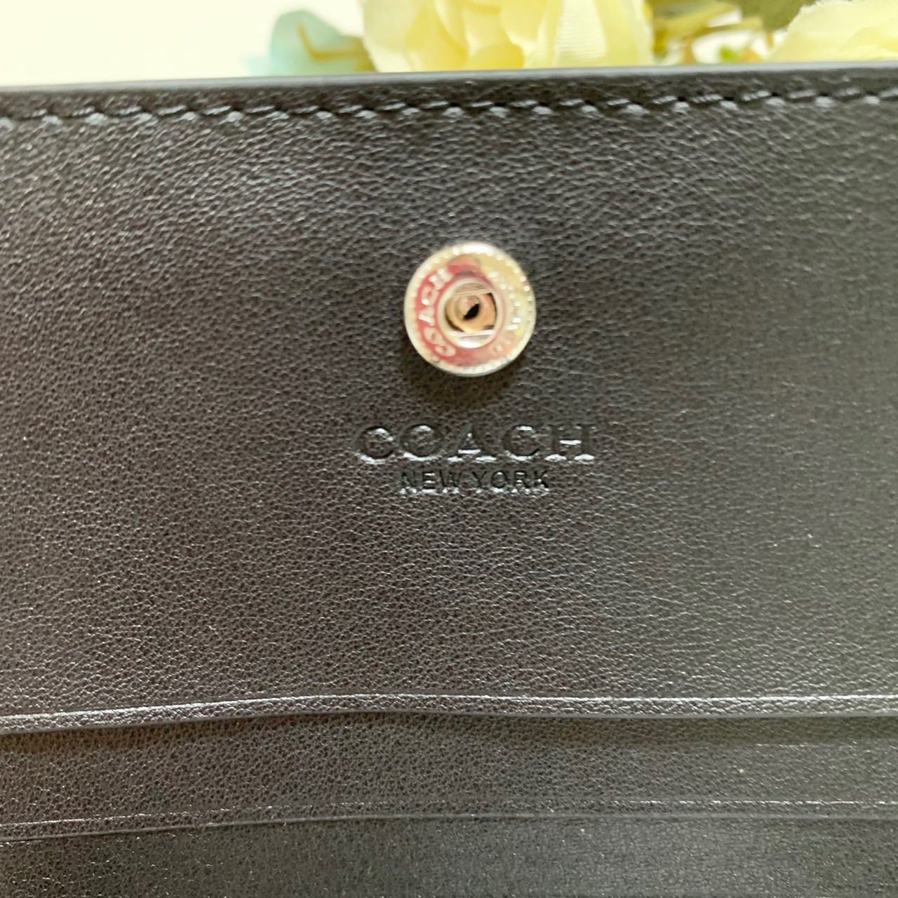 最安 COACH スナップ ウォレット ハッピー ドッグ 二つ折り財布 CC920