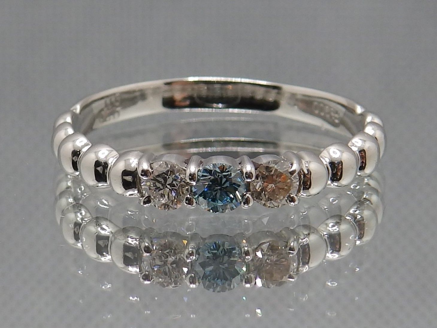 ダイヤモンドのリング【Pt900】【0.11ct】【0.20ct】 - メルカリ