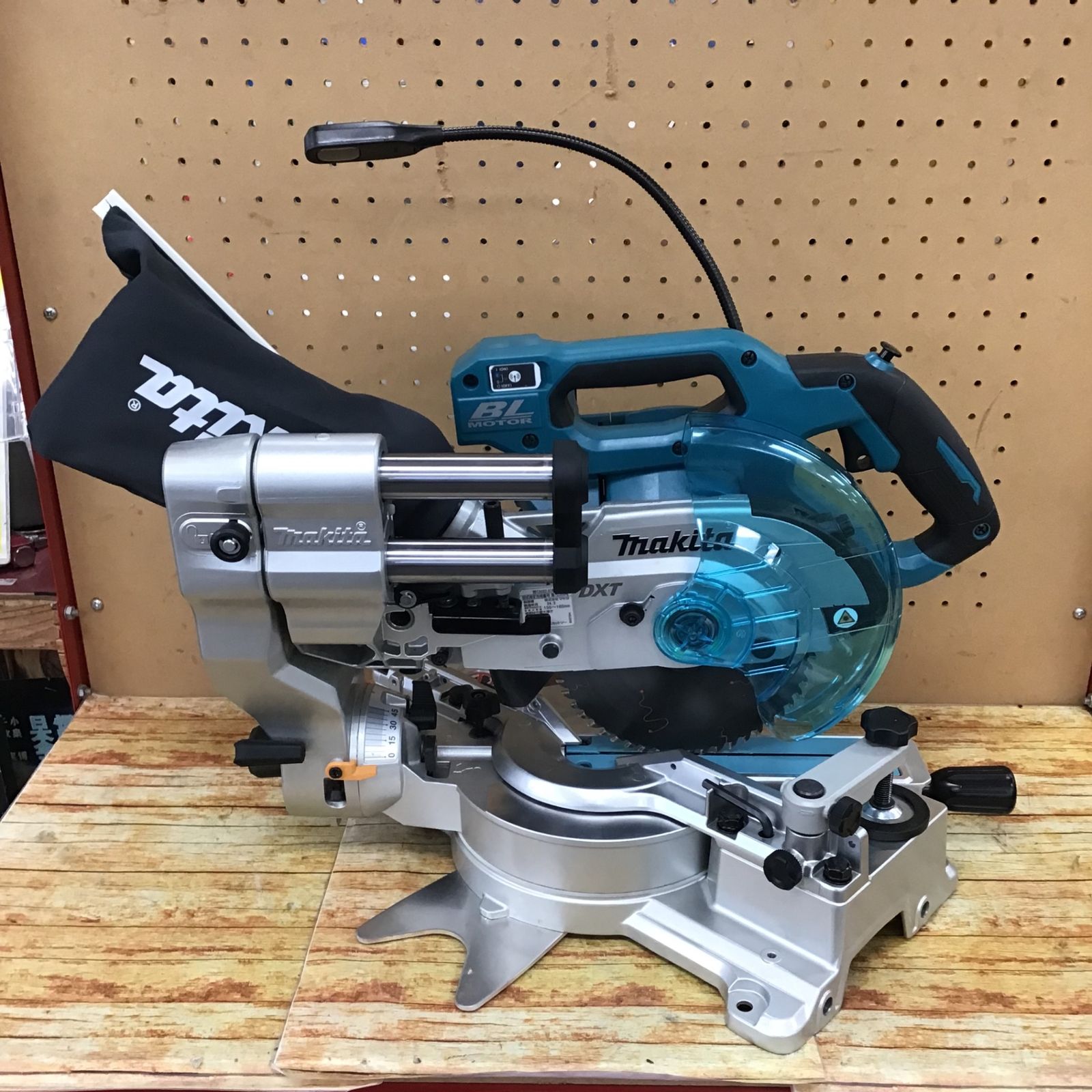 ☆マキタ(makita) コードレススライドマルノコ LS610DZ【川崎店  