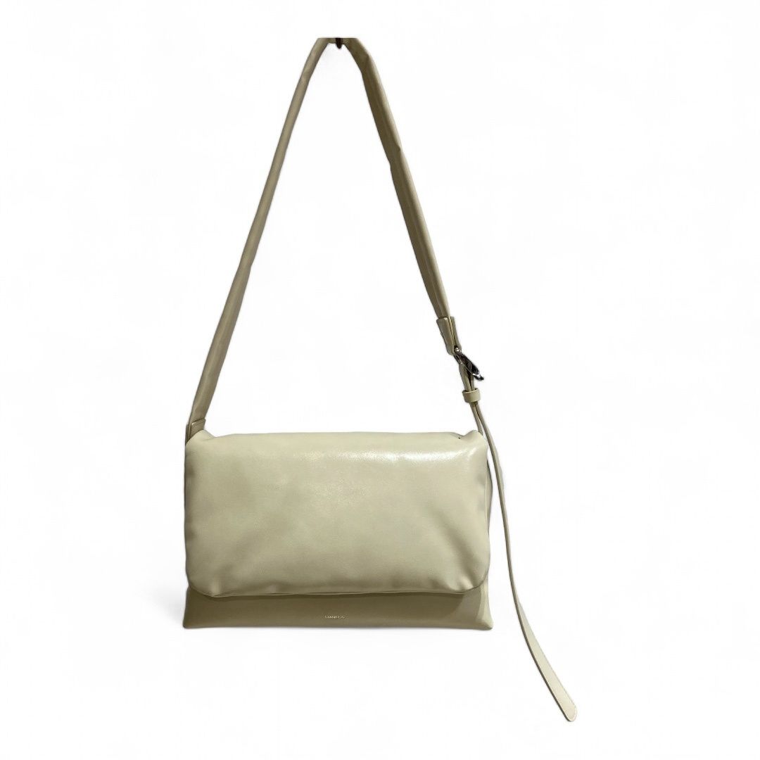STAND OIL Fluffy bag フラップバッグ バニラ stand oil fluffy bag