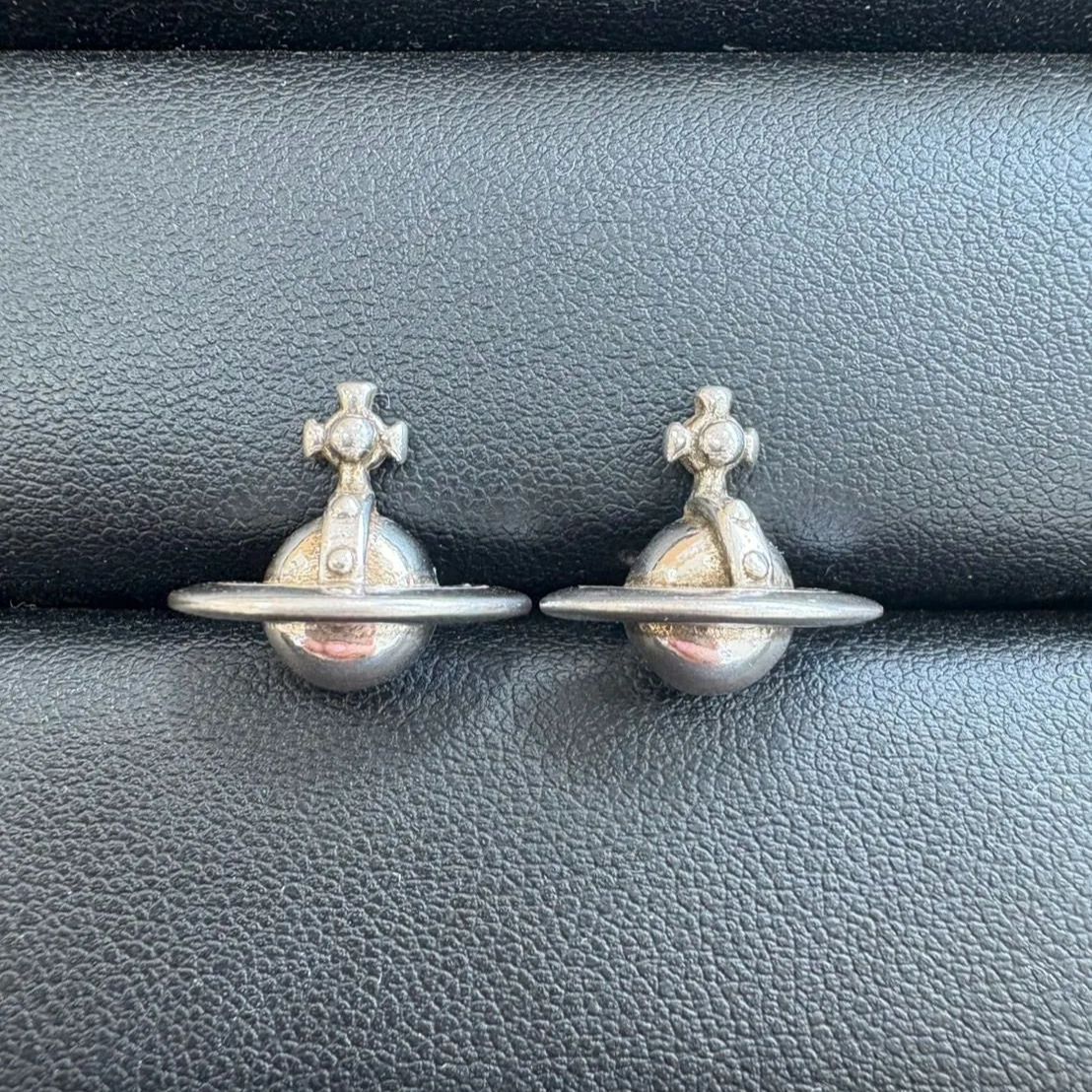vivienne westwood シルバー925 ソリッドオーブピアス