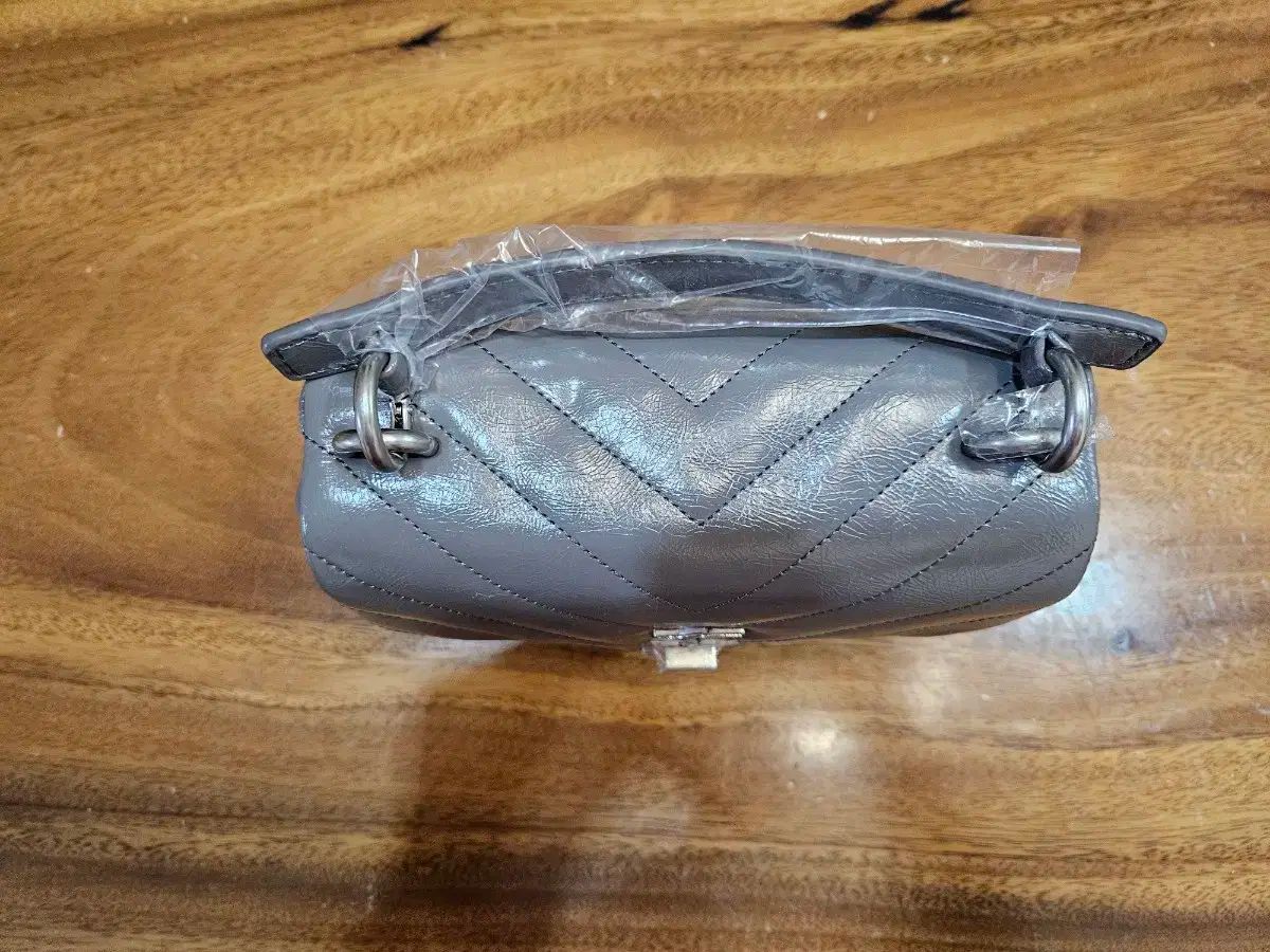 ジャストナチェーンクロスバッグ販売商品