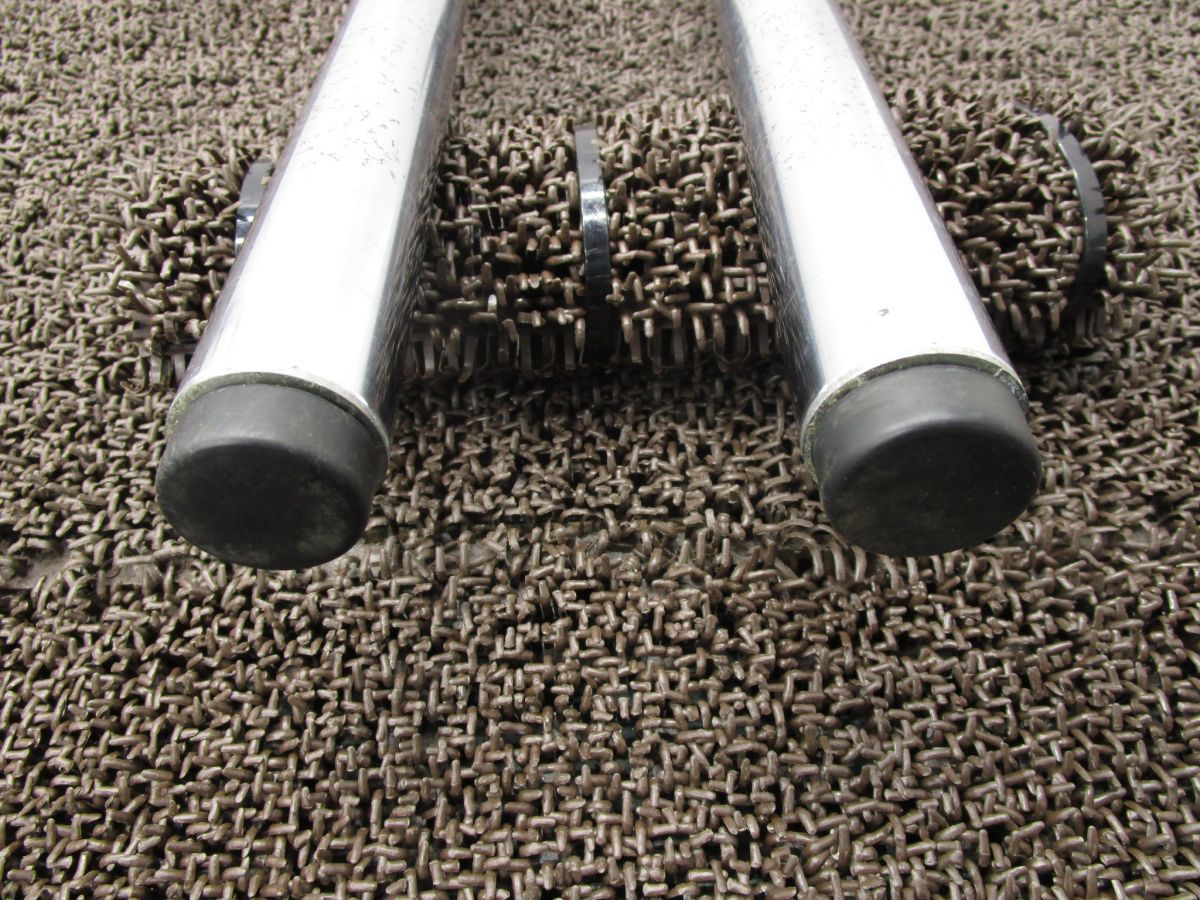 フロントフォーク