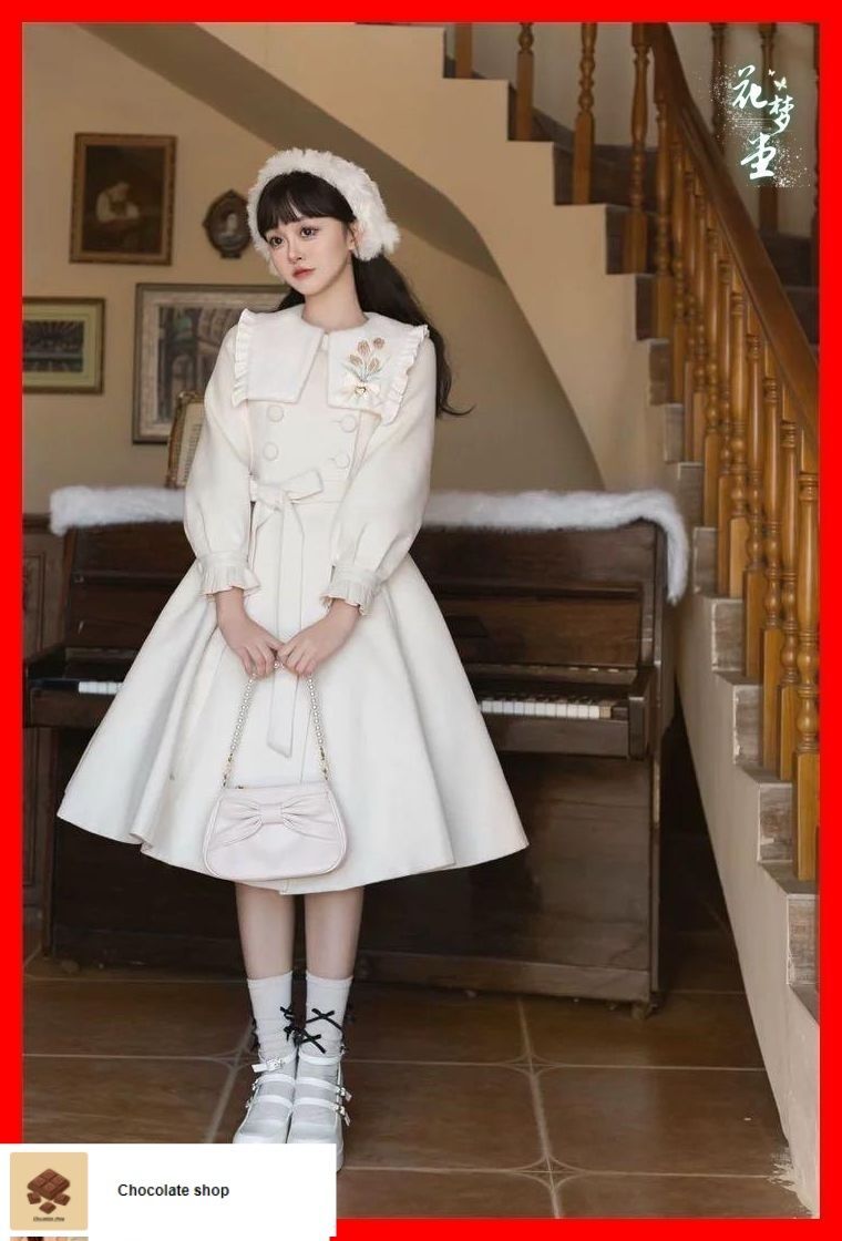 チューリップの刺繍入りコート ロリータファッション