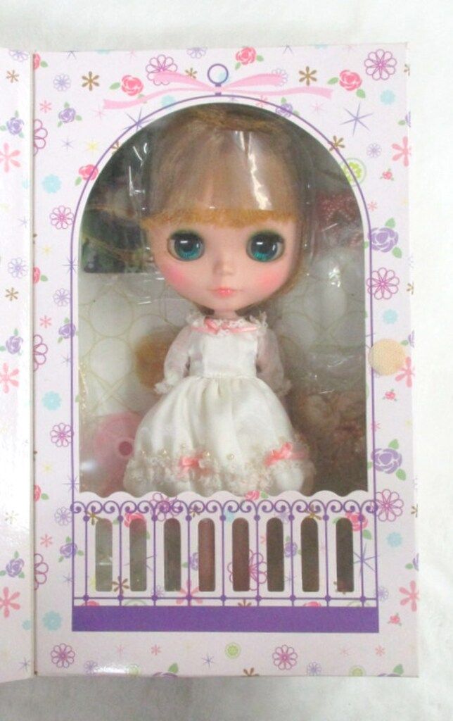 ネオブライス カスタムブライス スリーピングアイ 金髪ロングヘア