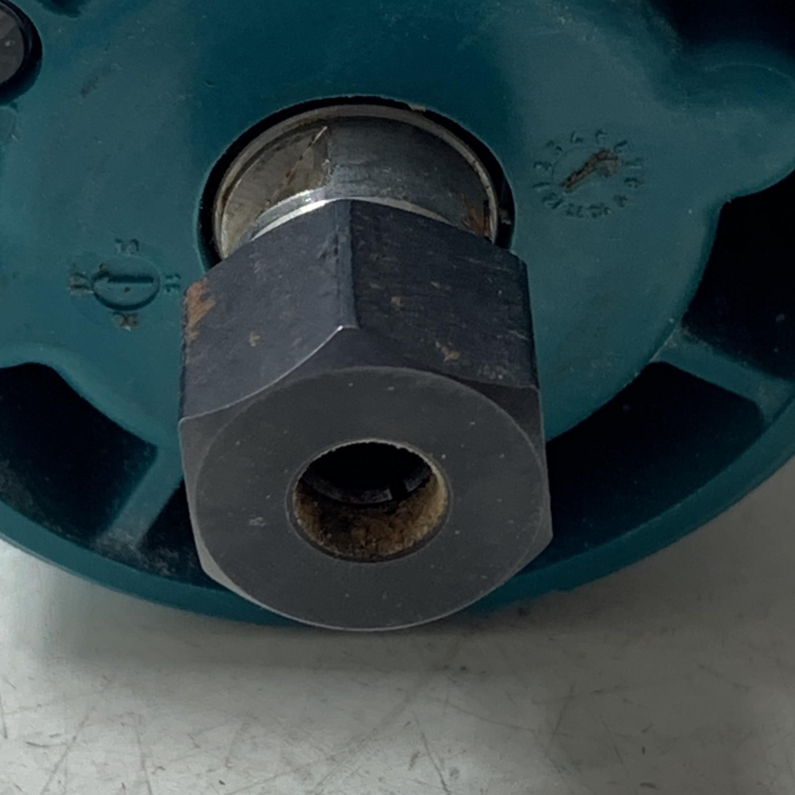 €€MAKITA