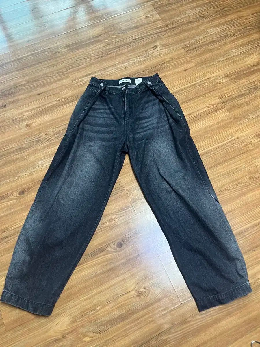 HALEINE(アレンヌ) 折りたたみジーンズ 2 サイズ ブラックデニム