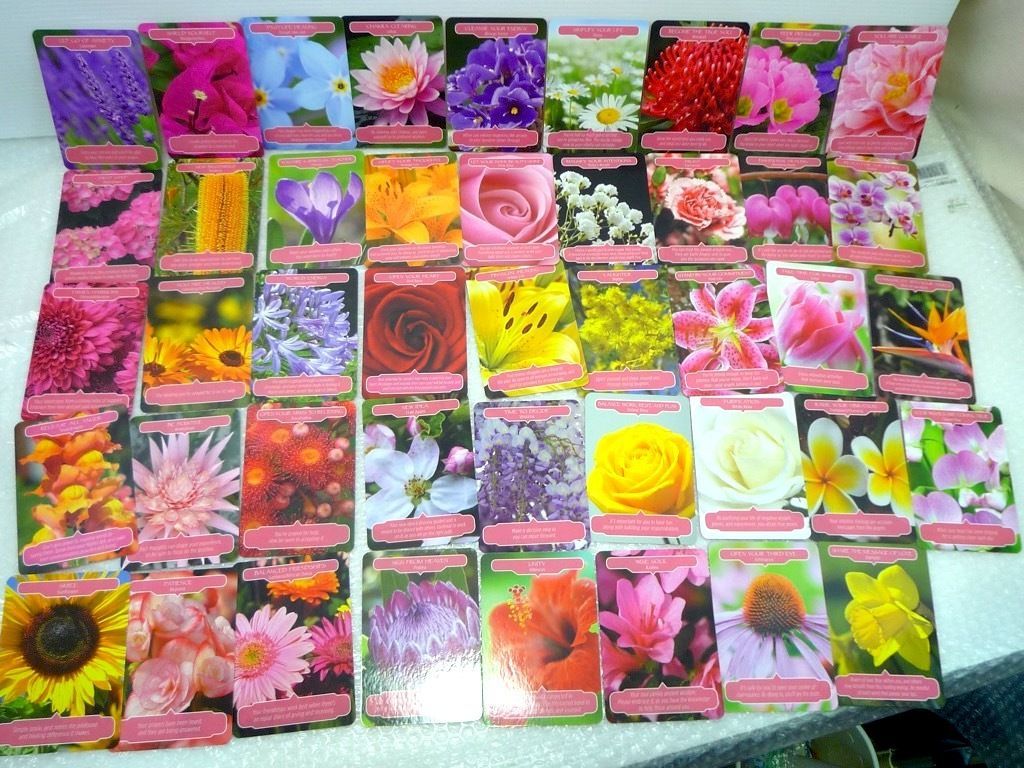 フラワーセラピーオラクルカード 30bd6508ebafbaa3a7383d4b318930