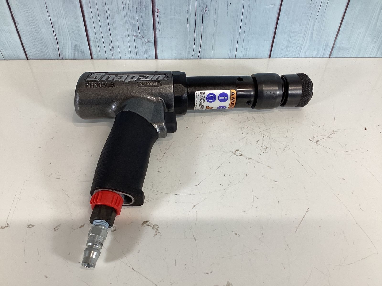 PH3050B