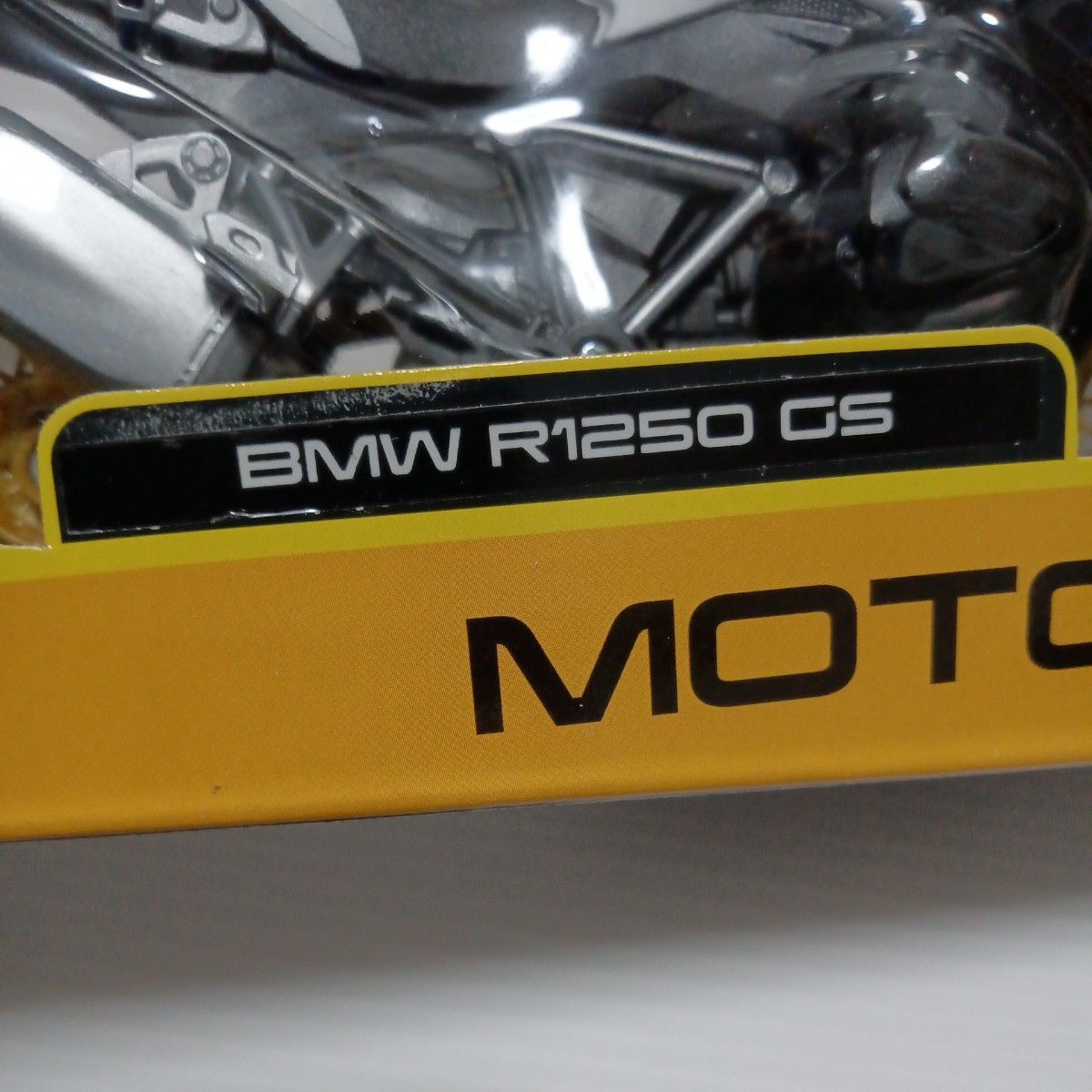 Maisto「1/12 BMW R1250 GS」マイスト バイク 完成品 ミニカー - 在庫