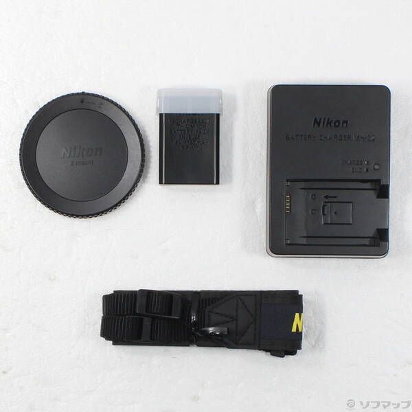 中古品〕 Z fc ボディ 美品中古】Nikon Z fc ボディのみ【シャッター数