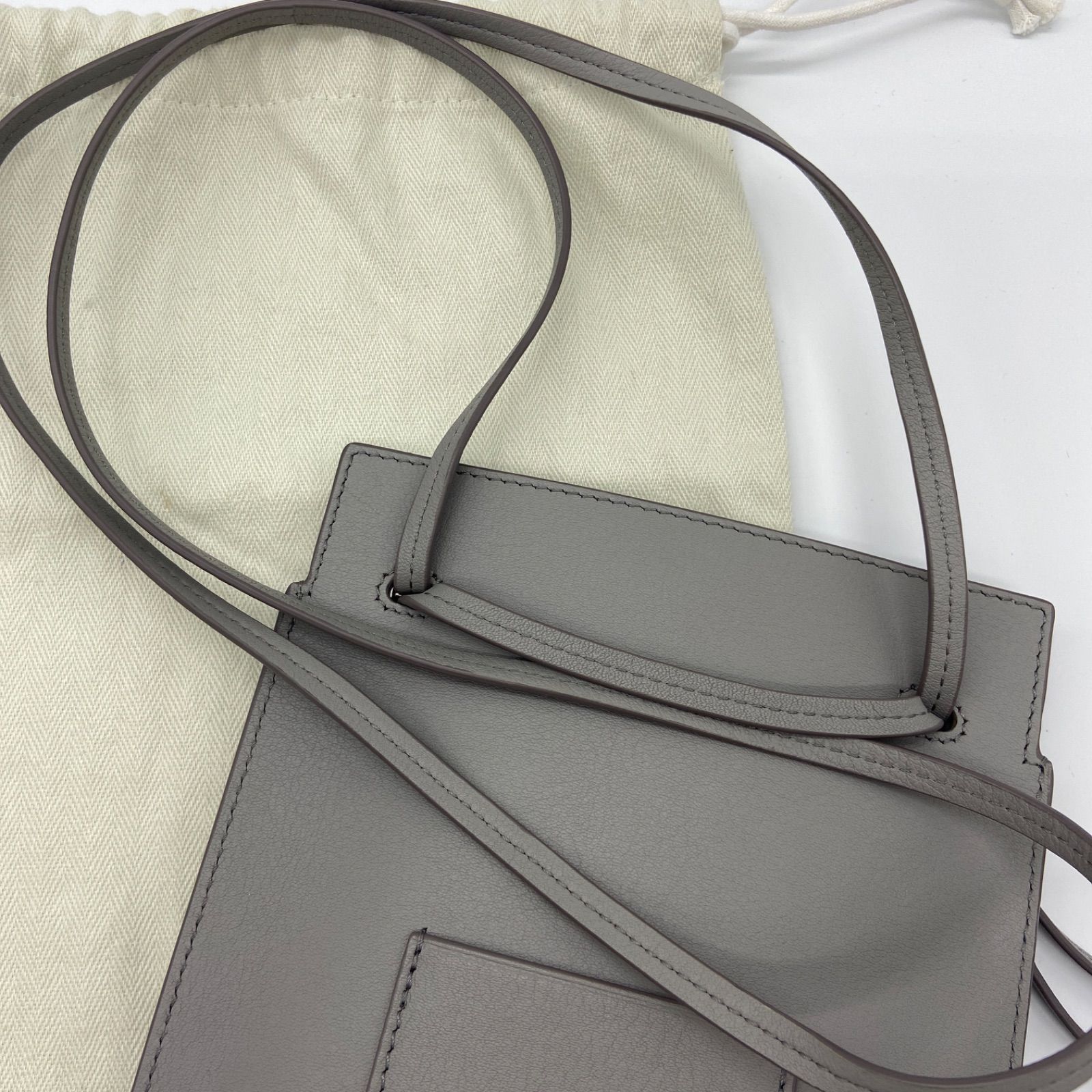 楽天市場】LOEWE(ロエベ) ダイスポケット ショルダーバッグ